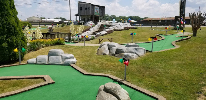 Eracers Mini Golf